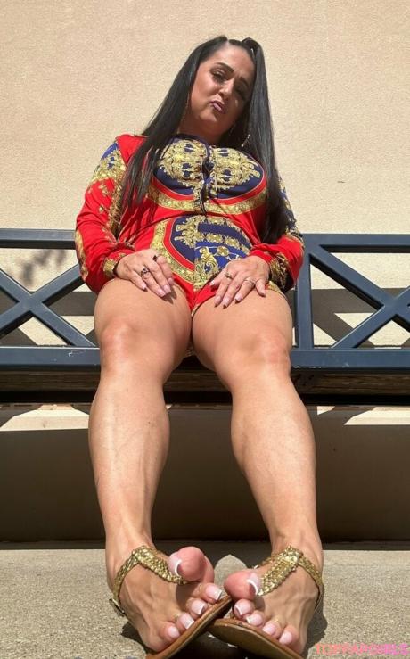 Snowyarches nude leaked OnlyFans photo #233