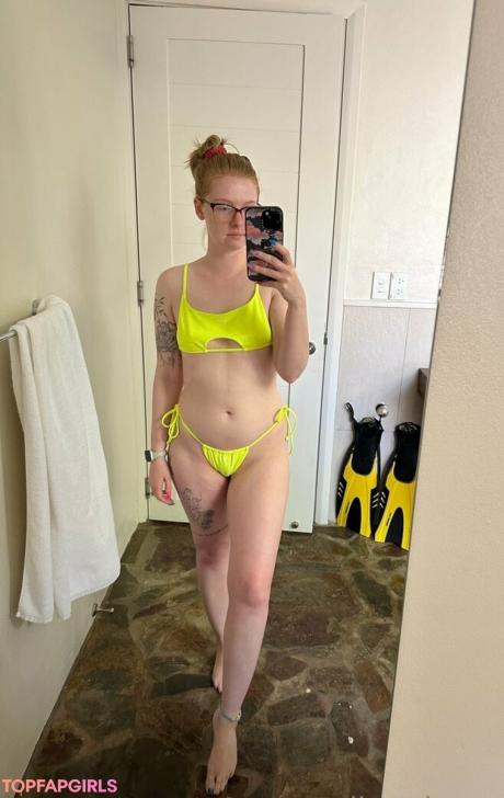 Roxyredheadxoxo nude leaked OnlyFans photo #74