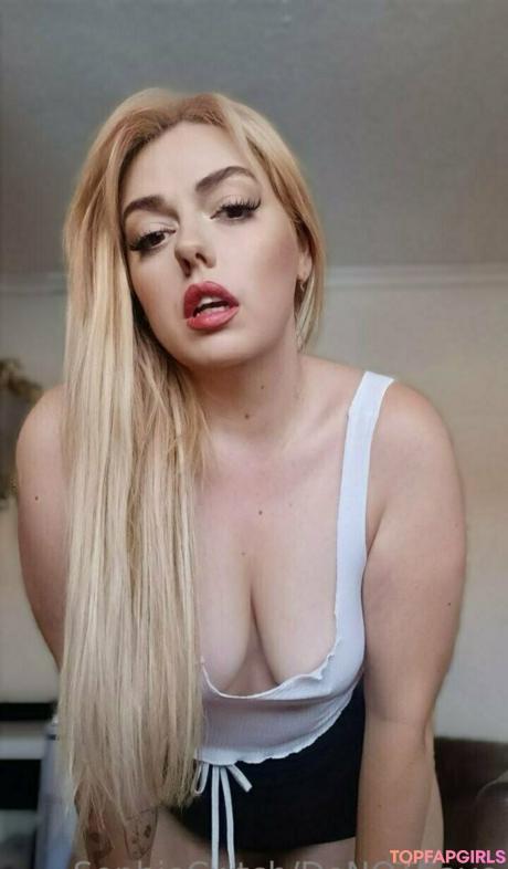 Sophiecwtch nude leaked OnlyFans photo #22