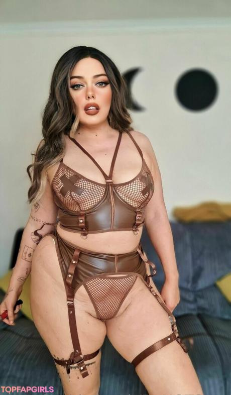 Sophiecwtch nude leaked OnlyFans photo #44