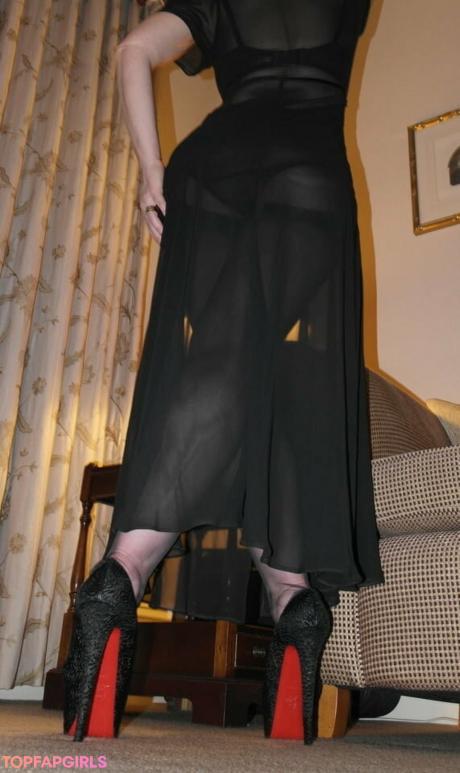 Mrs nude leaked OnlyFans photo #78