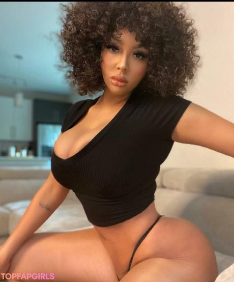 Annamarie nude leaked OnlyFans photo #15