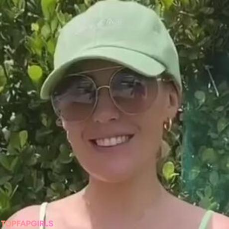 Nadia nude leaked OnlyFans photo #1