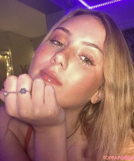 Lindsay nude leaked OnlyFans photo #49