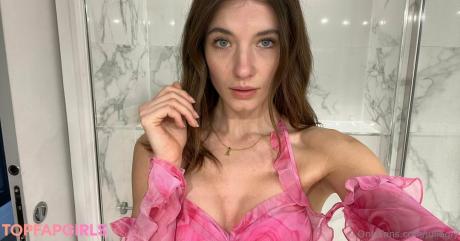 Julia nude leaked OnlyFans photo #101