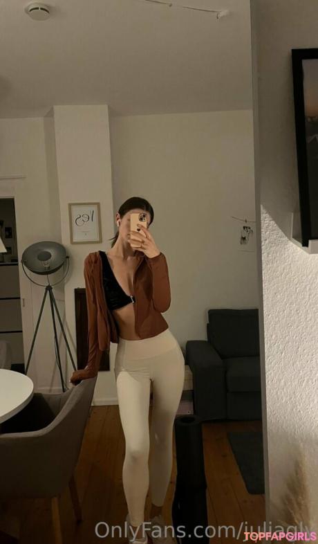 Julia nude leaked OnlyFans photo #128
