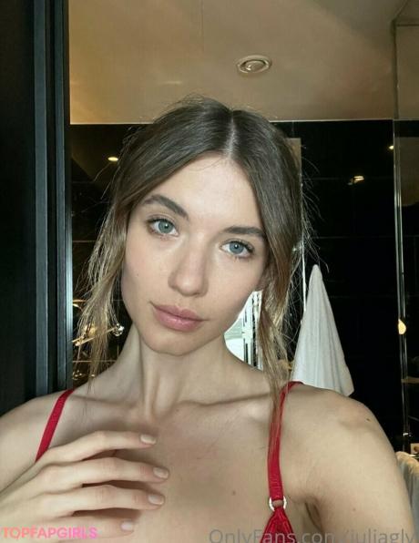 Julia nude leaked OnlyFans photo #142
