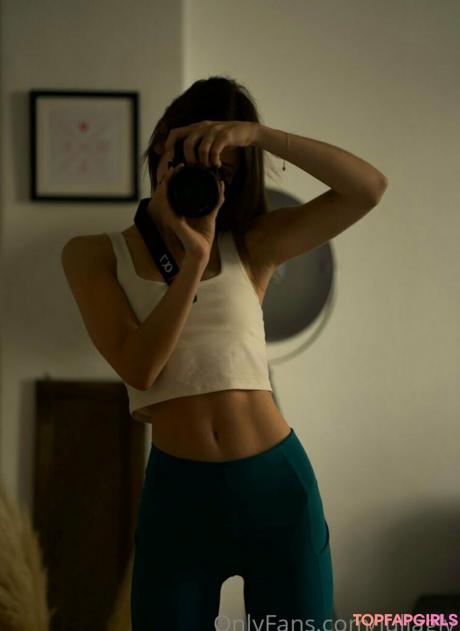 Julia nude leaked OnlyFans photo #160