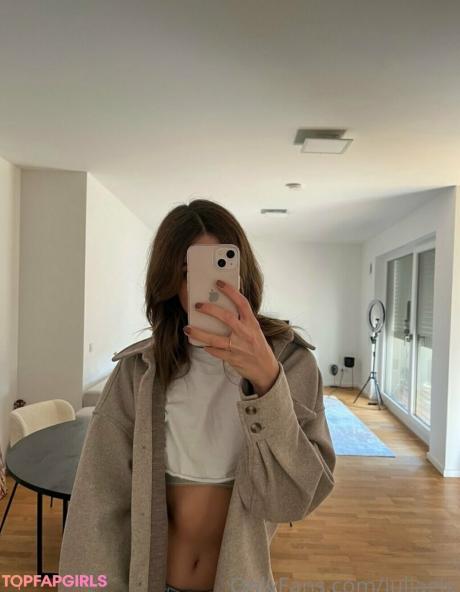 Julia nude leaked OnlyFans photo #161