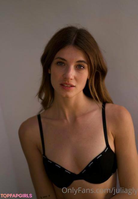 Julia nude leaked OnlyFans photo #189