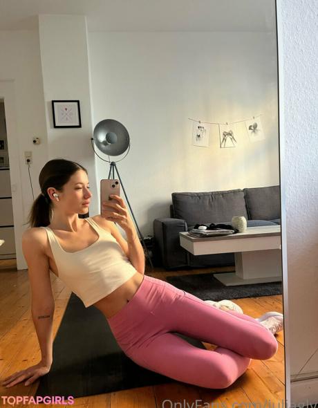 Julia nude leaked OnlyFans photo #225