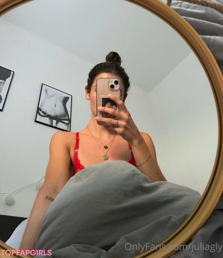 Julia nude leaked OnlyFans photo #244
