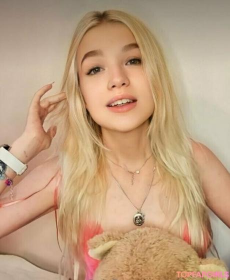 Evilscarlett nude leaked OnlyFans photo #117
