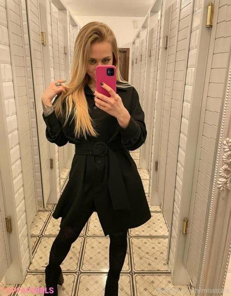 Evilscarlett nude leaked OnlyFans photo #30