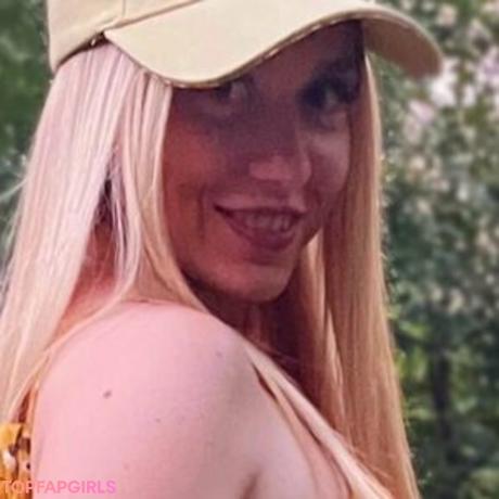 Evilscarlett nude leaked OnlyFans photo #86
