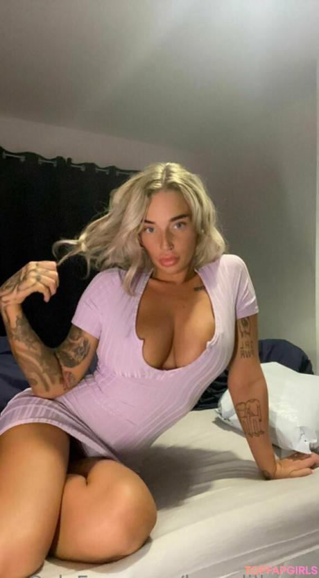 Luna_lillyyyy nude leaked OnlyFans photo #37
