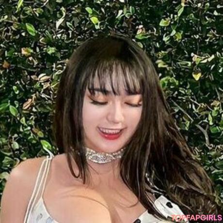 Rebecca nude leaked OnlyFans photo #107