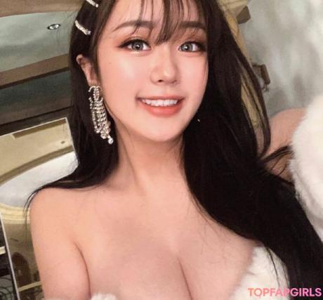 Rebecca nude leaked OnlyFans photo #210