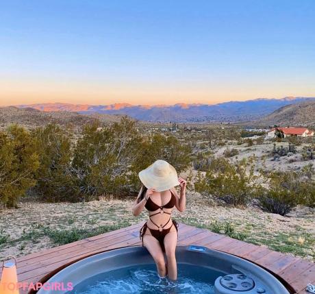 Rebecca nude leaked OnlyFans photo #78