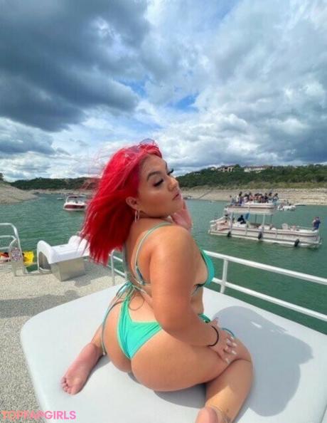 Dasjuicyjen nude leaked OnlyFans photo #18