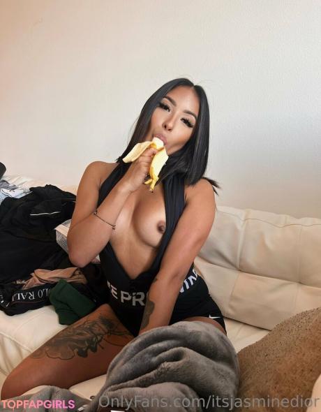 Itsjasminedior nude leaked OnlyFans photo #9