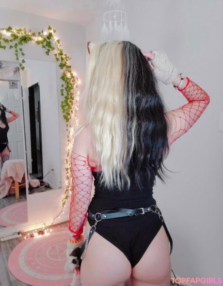 Dahliaparisi nude leaked OnlyFans photo #25