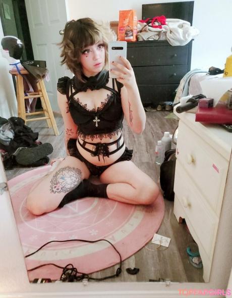 Dahliaparisi nude leaked OnlyFans photo #72