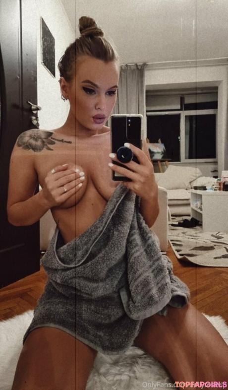 Dolly nude leaked OnlyFans photo #104