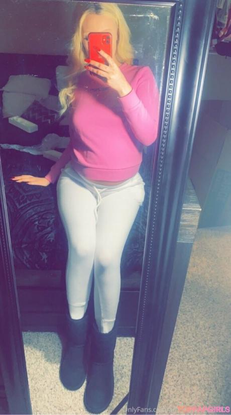 Ambermonroe1009 nude leaked OnlyFans photo #24