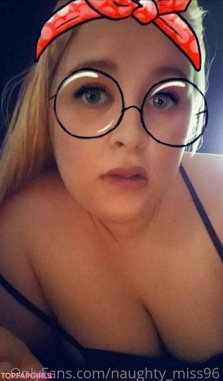 Naughty_miss96 nude leaked OnlyFans pic