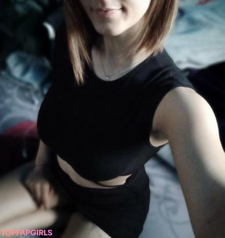 Raluca nude leaked OnlyFans photo #2