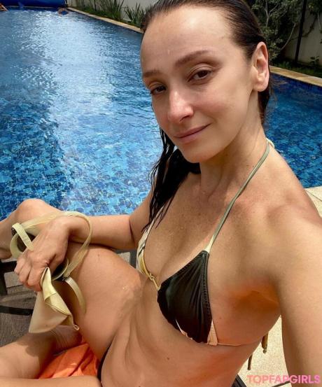 Sabrina nude leaked OnlyFans photo #4