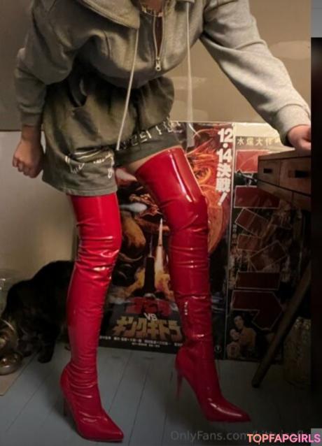 Korinonymous nude leaked OnlyFans photo #13