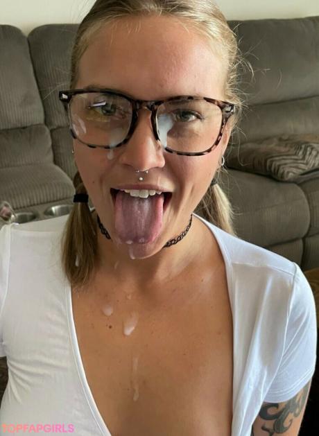 Mollie nude leaked OnlyFans photo #5