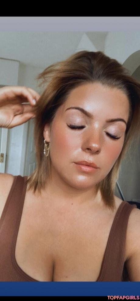 Laura nude leaked OnlyFans photo #3