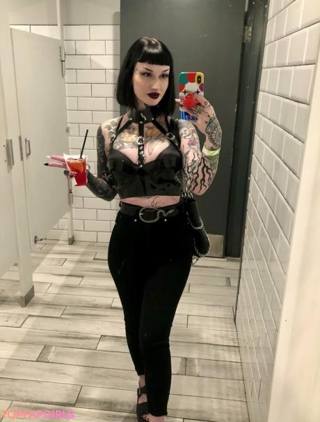 Hviley nude leaked OnlyFans photo #4