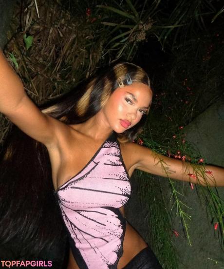 Juliana nude leaked OnlyFans photo #75