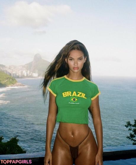 Juliana nude leaked OnlyFans photo #86