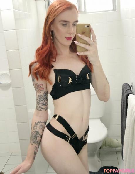 Miss.laurii nude leaked OnlyFans photo #10