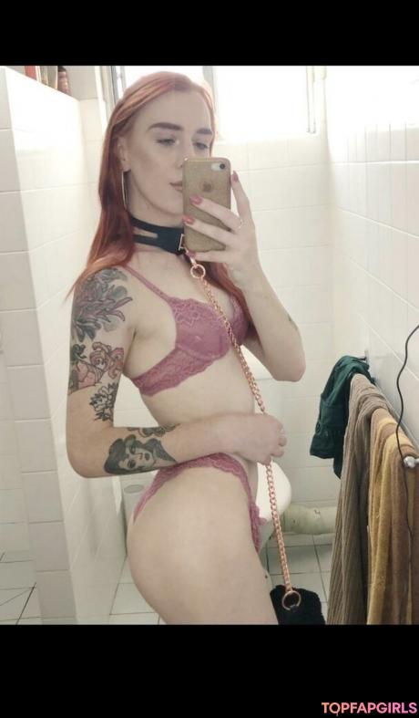 Miss.laurii nude leaked OnlyFans photo #9