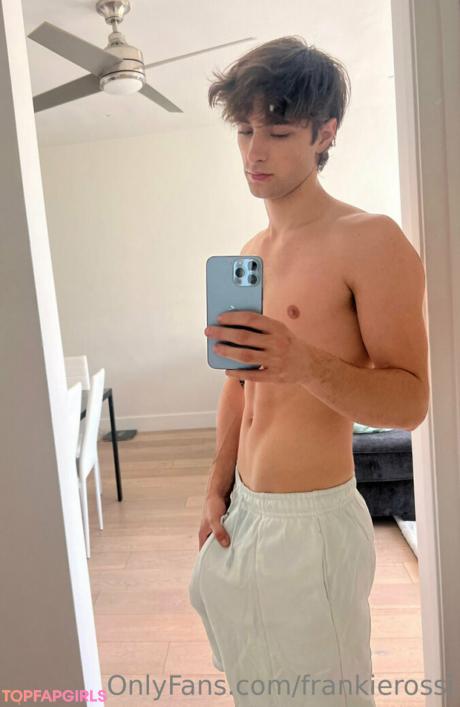 Frankierossi nude leaked OnlyFans photo #18