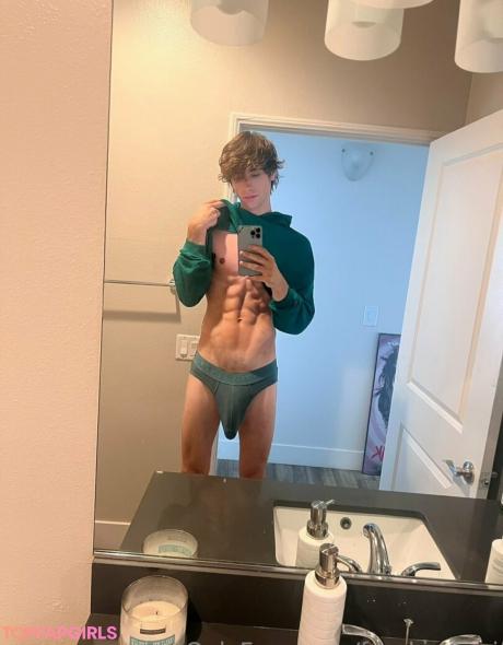 Frankierossi nude leaked OnlyFans photo #27