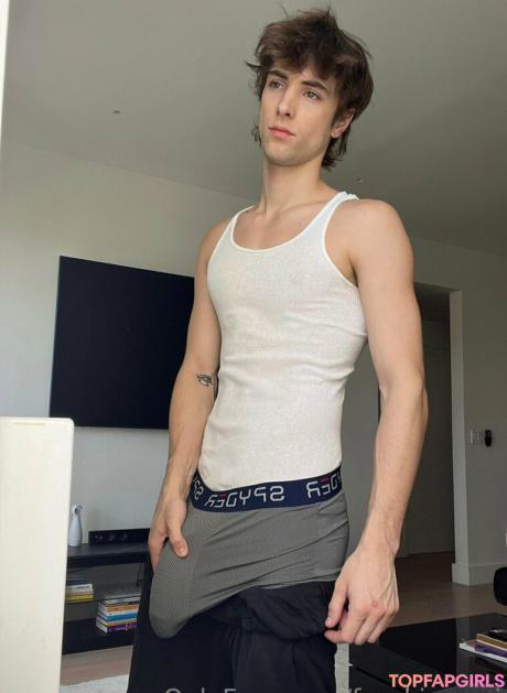 Frankierossi nude leaked OnlyFans photo #9