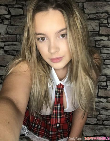 Freelubielexi nude leaked OnlyFans photo #8