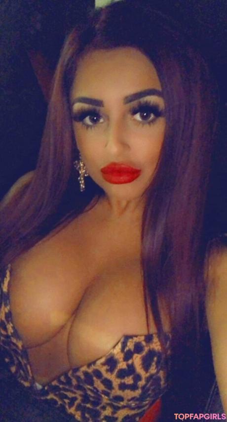 Nikiamarshalll nude leaked OnlyFans photo #11
