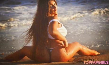 Nikiamarshalll nude leaked OnlyFans photo #19