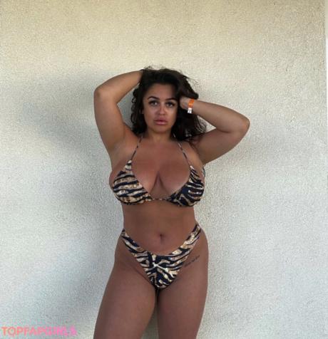 Nikiamarshalll nude leaked OnlyFans photo #3