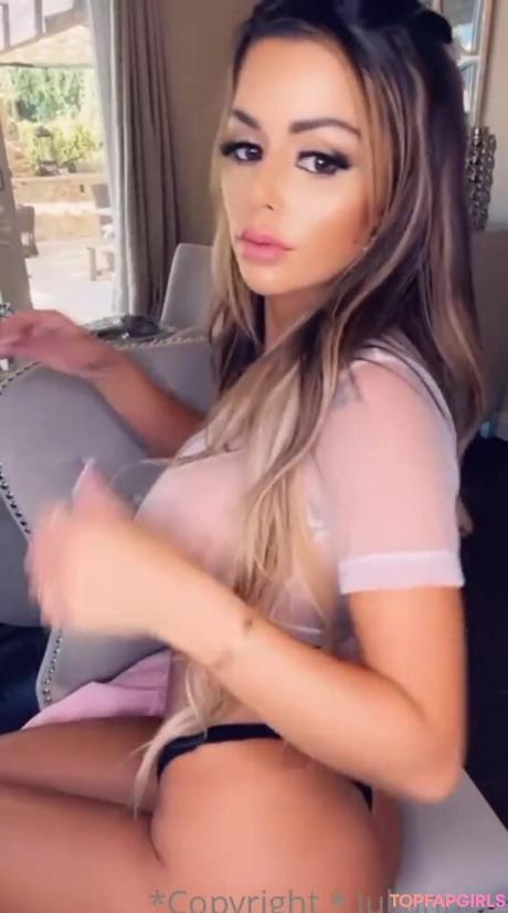 Juli.annee nude leaked OnlyFans photo #98