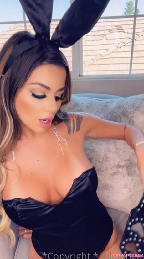 Juli.annee nude leaked OnlyFans photo #185