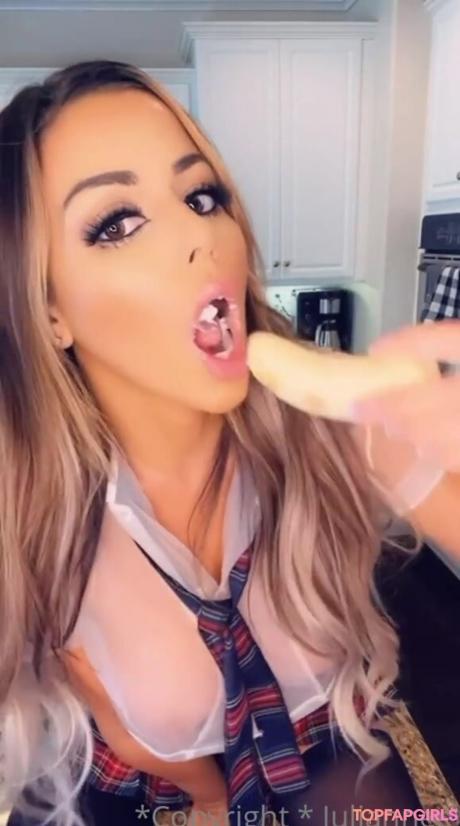 Juli.annee nude leaked OnlyFans photo #50